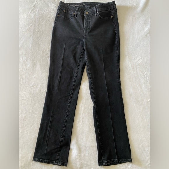 TALBOTS Flawless High-Rise Barely Boot Black Jeans Size 6P - Picture 1 of 5